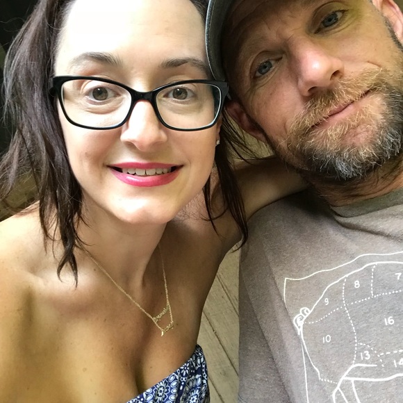 Meet your Posher, Cassie - Picture 6 of 8